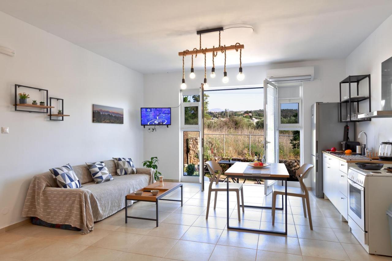 Livingfy Apt With Mountain View & Garden 瓦莫斯 外观 照片
