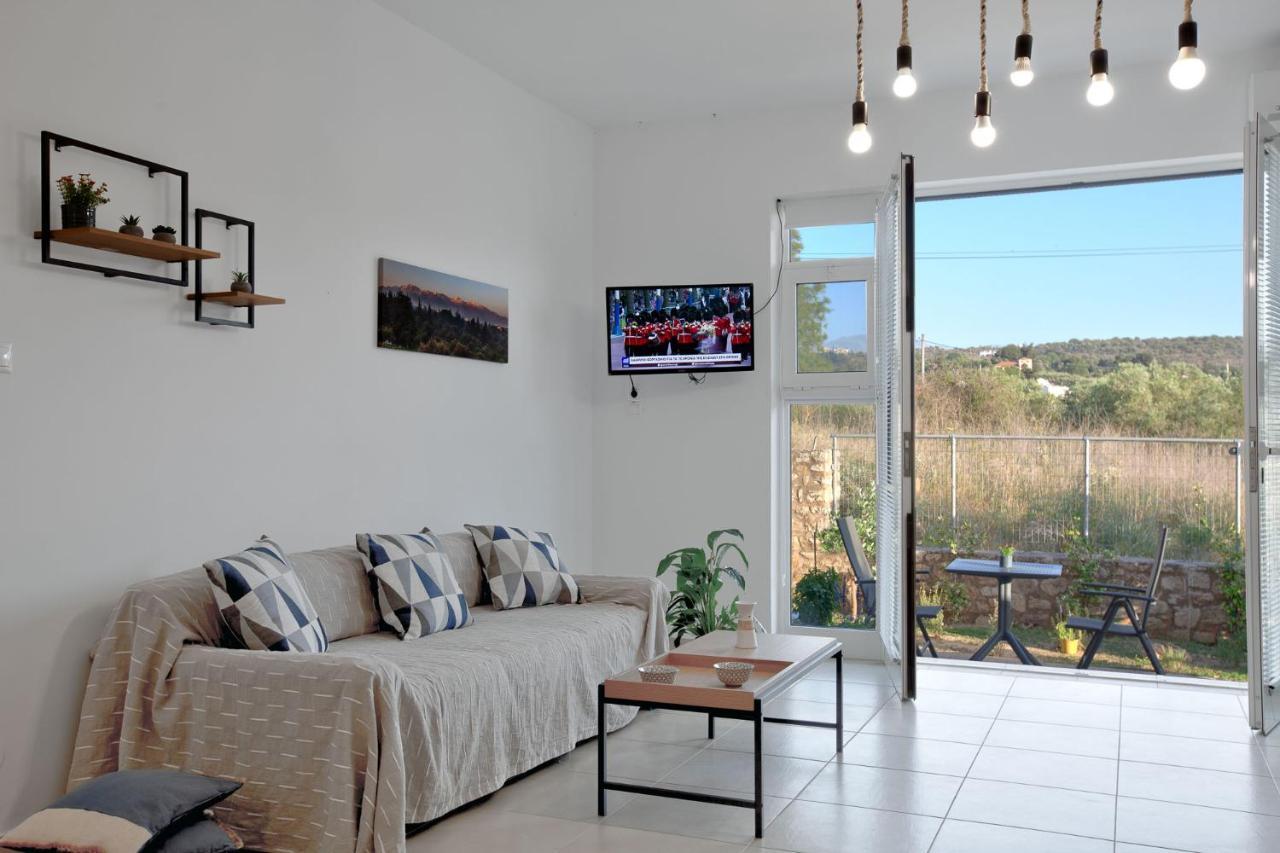 Livingfy Apt With Mountain View & Garden 瓦莫斯 外观 照片