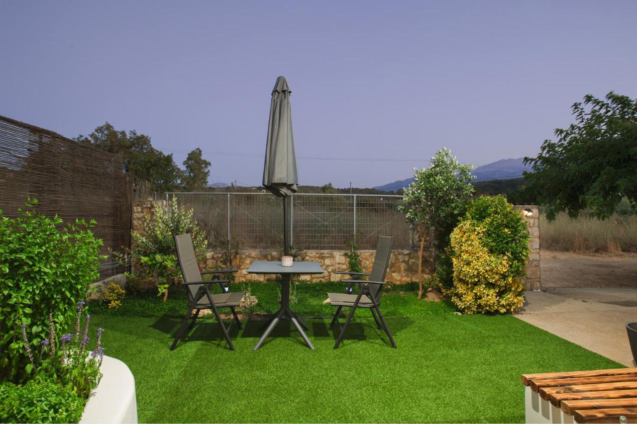 Livingfy Apt With Mountain View & Garden 瓦莫斯 外观 照片